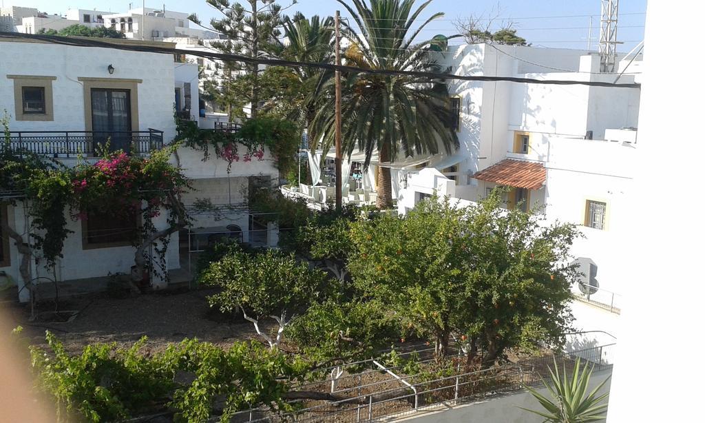 Plaza Hotel Skala Exterior foto