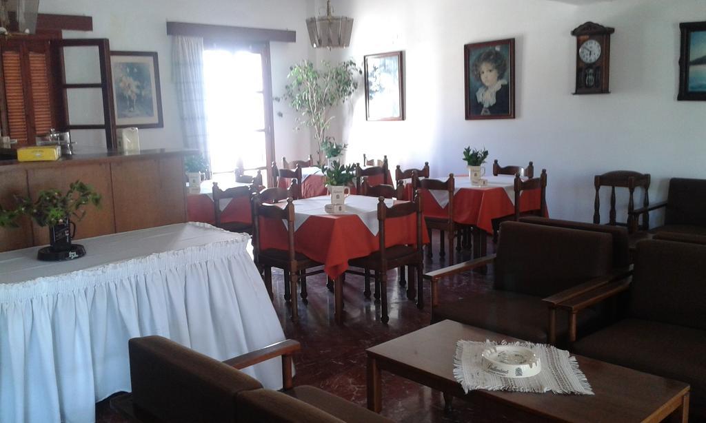 Plaza Hotel Skala Exterior foto